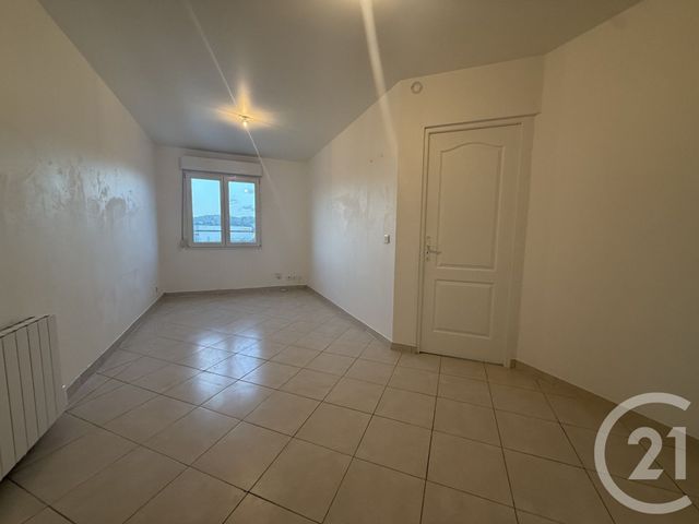 Appartement F2 à louer - 2 pièces - 27.84 m2 - VILLEPARISIS - 77 - ILE-DE-FRANCE - Century 21 Agence Du Cèdre