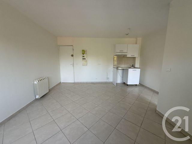 Appartement F2 à louer - 2 pièces - 28.0 m2 - VILLEPARISIS - 77 - ILE-DE-FRANCE - Century 21 Agence Du Cèdre