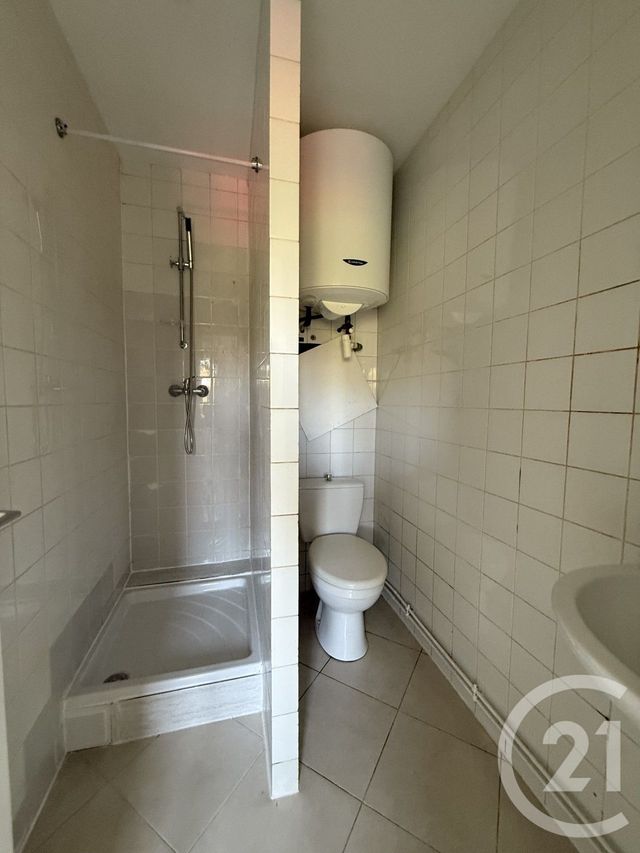 Appartement F2 à louer - 2 pièces - 28.0 m2 - VILLEPARISIS - 77 - ILE-DE-FRANCE - Century 21 Agence Du Cèdre