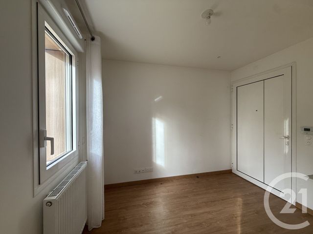 Appartement F2 à louer - 2 pièces - 26.17 m2 - MONTFERMEIL - 93 - ILE-DE-FRANCE - Century 21 Agence Du Cèdre