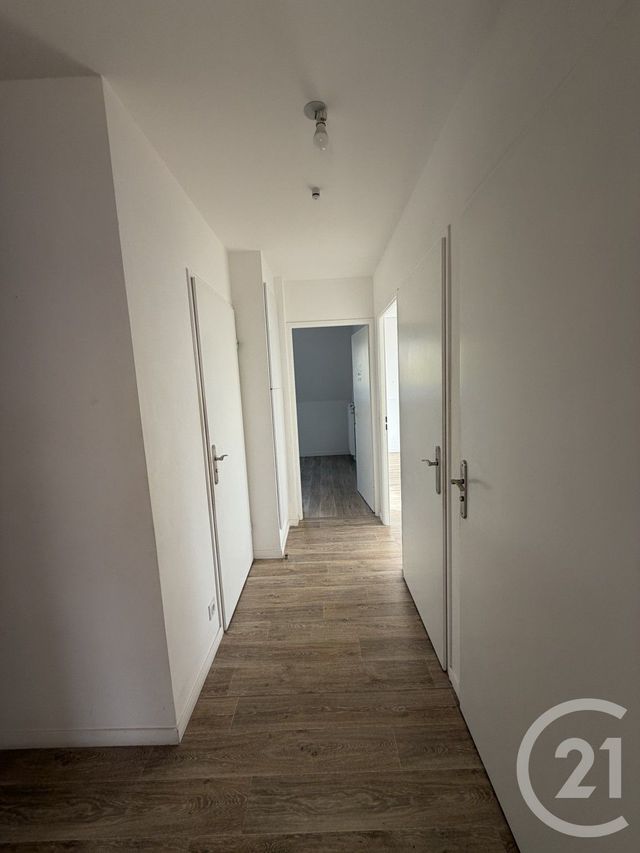 Appartement F3 à louer - 3 pièces - 66.17 m2 - MONTFERMEIL - 93 - ILE-DE-FRANCE - Century 21 Agence Du Cèdre