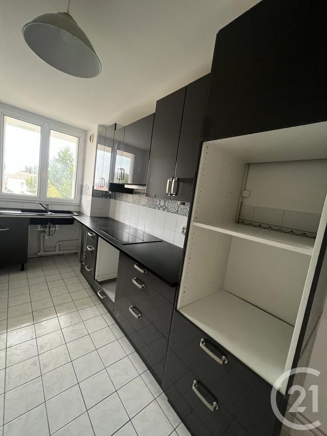Appartement F3 à louer - 3 pièces - 62.0 m2 - LIVRY GARGAN - 93 - ILE-DE-FRANCE - Century 21 Agence Du Cèdre