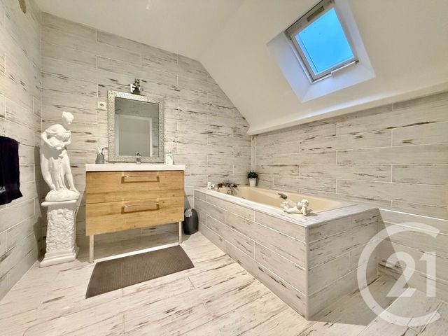 maison à vendre - 8 pièces - 209.0 m2 - LIVRY GARGAN - 93 - ILE-DE-FRANCE - Century 21 Agence Du Cèdre