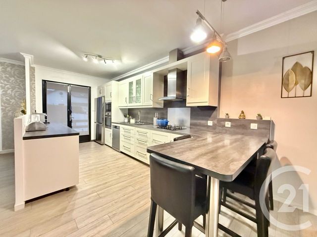 maison à vendre - 8 pièces - 209.0 m2 - LIVRY GARGAN - 93 - ILE-DE-FRANCE - Century 21 Agence Du Cèdre