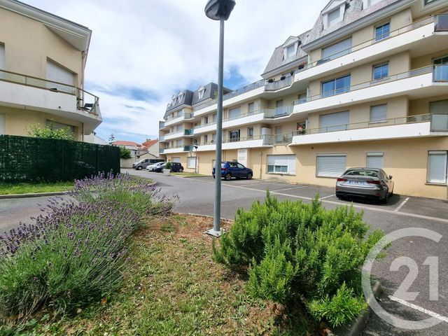 Appartement F3 à louer - 3 pièces - 59.18 m2 - VAUJOURS - 93 - ILE-DE-FRANCE - Century 21 Agence Du Cèdre