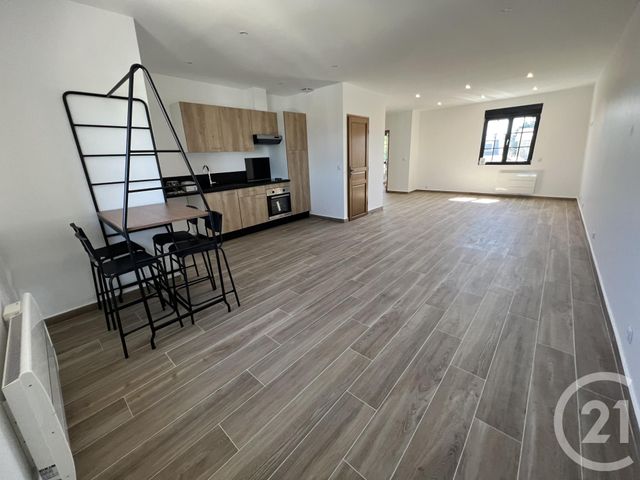 Appartement F3 à louer - 3 pièces - 74.35 m2 - MONTFERMEIL - 93 - ILE-DE-FRANCE - Century 21 Agence Du Cèdre