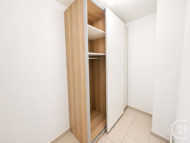 Appartement F3 à vendre - 3 pièces - 66.84 m2 - LIVRY GARGAN - 93 - ILE-DE-FRANCE - Century 21 Agence Du Cèdre