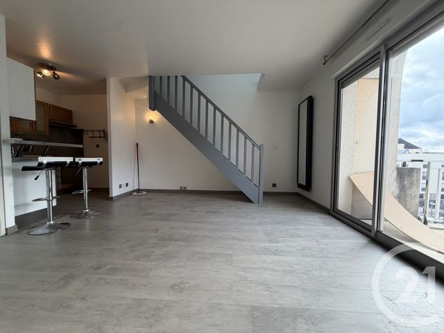 Appartement F2 à louer - 2 pièces - 45.0 m2 - VILLEPARISIS - 77 - ILE-DE-FRANCE - Century 21 Agence Du Cèdre