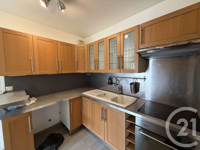 Appartement F2 à louer - 2 pièces - 45.0 m2 - VILLEPARISIS - 77 - ILE-DE-FRANCE - Century 21 Agence Du Cèdre