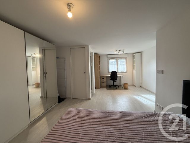 Appartement F2 à louer - 2 pièces - 48.41 m2 - LIVRY GARGAN - 93 - ILE-DE-FRANCE - Century 21 Agence Du Cèdre