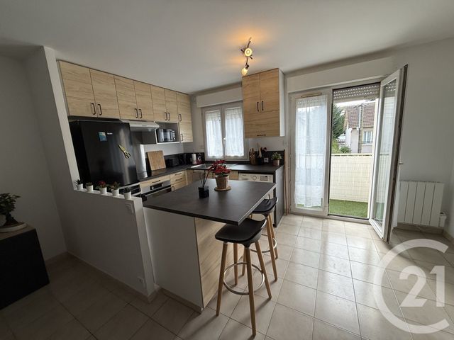 Appartement F2 à louer - 2 pièces - 48.41 m2 - LIVRY GARGAN - 93 - ILE-DE-FRANCE - Century 21 Agence Du Cèdre