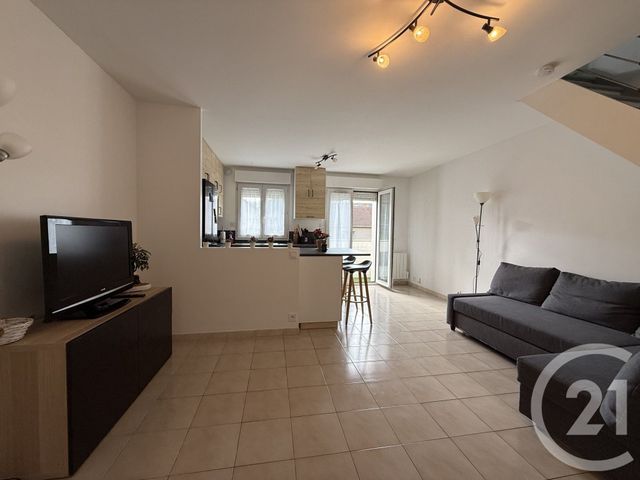 Appartement F2 à louer - 2 pièces - 48.41 m2 - LIVRY GARGAN - 93 - ILE-DE-FRANCE - Century 21 Agence Du Cèdre