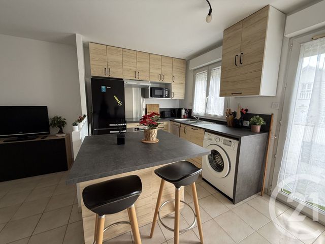 Appartement F2 à louer - 2 pièces - 48.41 m2 - LIVRY GARGAN - 93 - ILE-DE-FRANCE - Century 21 Agence Du Cèdre
