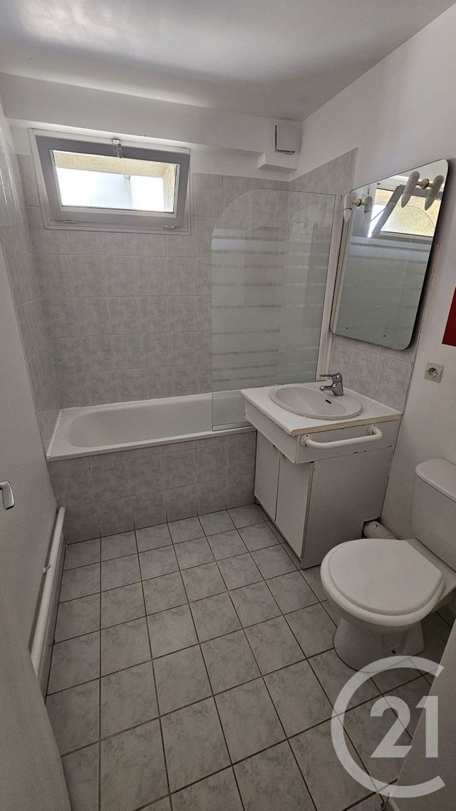 Appartement Studio à vendre - 1 pièce - 25.0 m2 - LIVRY GARGAN - 93 - ILE-DE-FRANCE - Century 21 Agence Du Cèdre