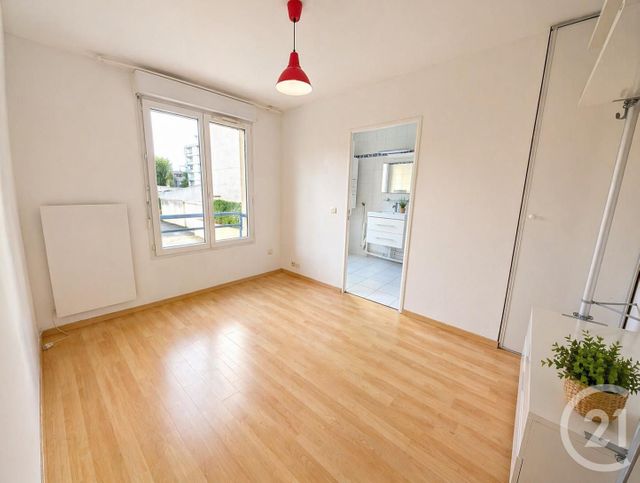 Appartement à vendre - 2 pièces - 52.0 m2 - LIVRY GARGAN - 93 - ILE-DE-FRANCE - Century 21 Agence Du Cèdre