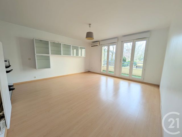 Appartement à vendre - 2 pièces - 52.0 m2 - LIVRY GARGAN - 93 - ILE-DE-FRANCE - Century 21 Agence Du Cèdre