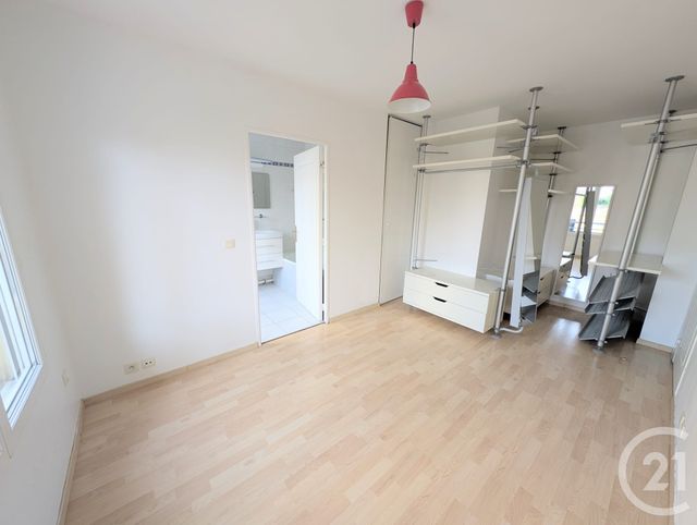 Appartement à vendre - 2 pièces - 52.0 m2 - LIVRY GARGAN - 93 - ILE-DE-FRANCE - Century 21 Agence Du Cèdre