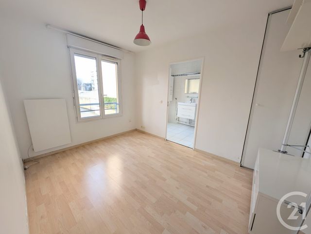 Appartement à vendre - 2 pièces - 52.0 m2 - LIVRY GARGAN - 93 - ILE-DE-FRANCE - Century 21 Agence Du Cèdre