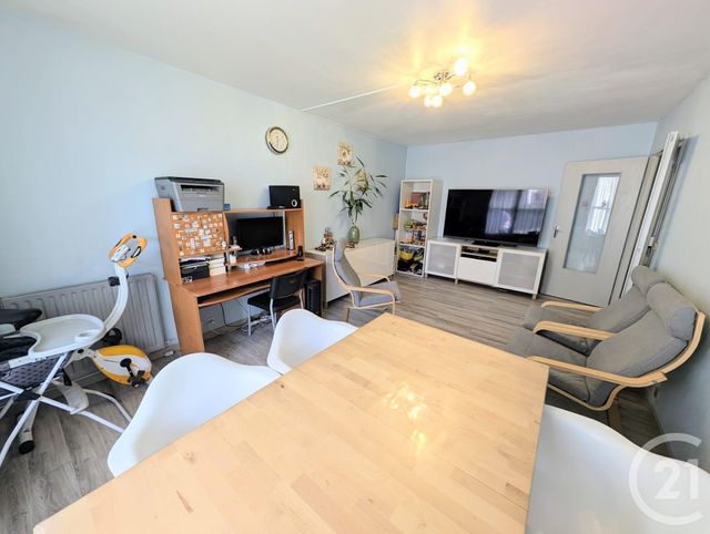 Appartement F3 à vendre - 3 pièces - 69.74 m2 - SEVRAN - 93 - ILE-DE-FRANCE - Century 21 Agence Du Cèdre
