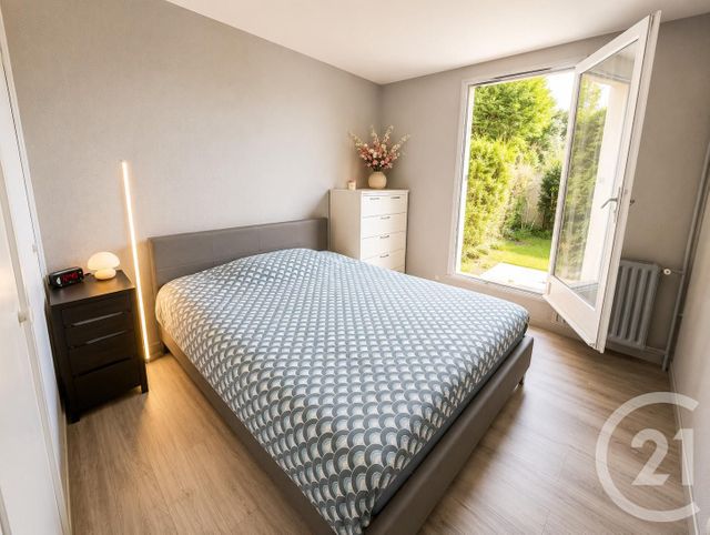 Appartement F3 à vendre - 3 pièces - 69.74 m2 - SEVRAN - 93 - ILE-DE-FRANCE - Century 21 Agence Du Cèdre