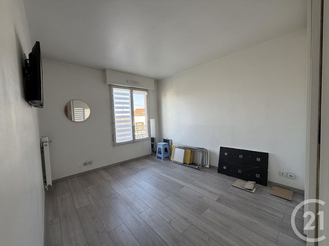 Appartement F4 à vendre - 4 pièces - 81.6 m2 - LIVRY GARGAN - 93 - ILE-DE-FRANCE - Century 21 Agence Du Cèdre