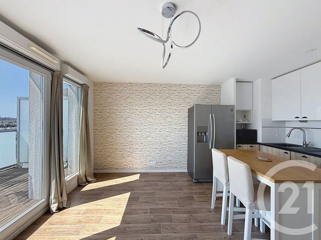 Appartement F3 à louer - 3 pièces - 61.84 m2 - GAGNY - 93 - ILE-DE-FRANCE - Century 21 Agence Du Cèdre