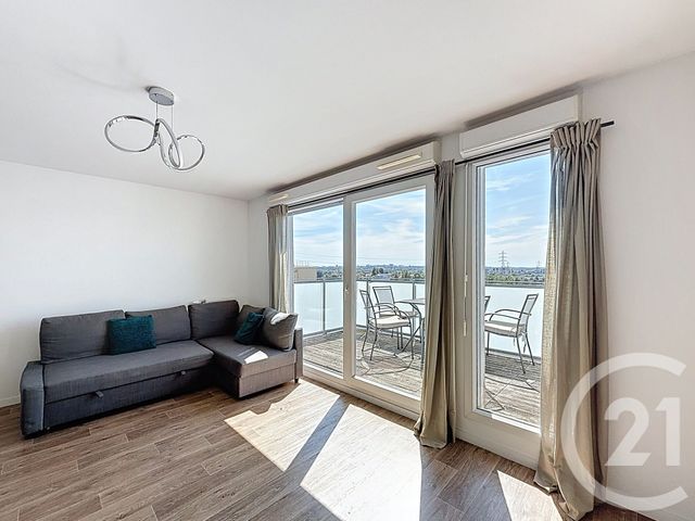 Appartement F3 à louer - 3 pièces - 61.84 m2 - GAGNY - 93 - ILE-DE-FRANCE - Century 21 Agence Du Cèdre