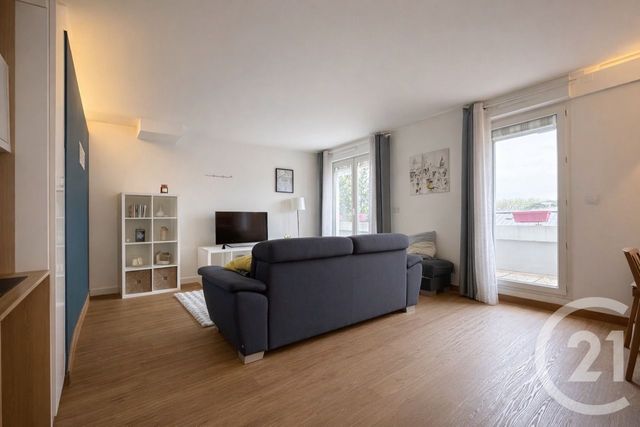 Appartement F6 à vendre - 6 pièces - 102.9 m2 - LIVRY GARGAN - 93 - ILE-DE-FRANCE - Century 21 Agence Du Cèdre