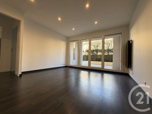 Appartement F2 à louer - 2 pièces - 44.87 m2 - LIVRY GARGAN - 93 - ILE-DE-FRANCE - Century 21 Agence Du Cèdre