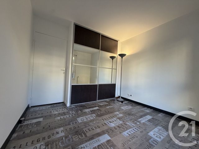 Appartement F2 à louer - 2 pièces - 44.87 m2 - LIVRY GARGAN - 93 - ILE-DE-FRANCE - Century 21 Agence Du Cèdre