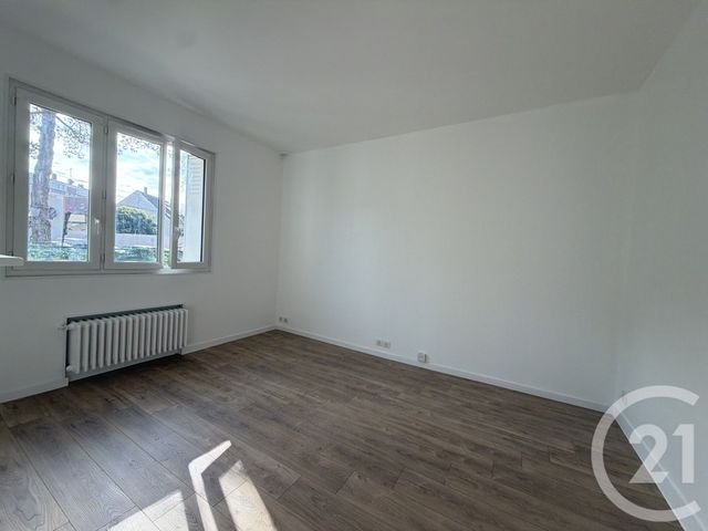 Appartement F2 à louer - 2 pièces - 37.61 m2 - LIVRY GARGAN - 93 - ILE-DE-FRANCE - Century 21 Agence Du Cèdre