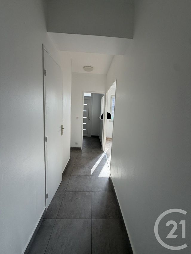 Appartement F2 à louer - 2 pièces - 37.61 m2 - LIVRY GARGAN - 93 - ILE-DE-FRANCE - Century 21 Agence Du Cèdre