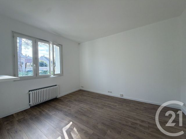 Appartement F2 à louer - 2 pièces - 37.61 m2 - LIVRY GARGAN - 93 - ILE-DE-FRANCE - Century 21 Agence Du Cèdre