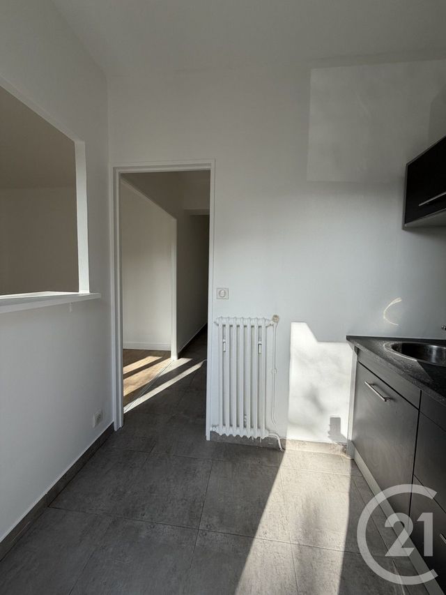 Appartement F2 à louer - 2 pièces - 37.61 m2 - LIVRY GARGAN - 93 - ILE-DE-FRANCE - Century 21 Agence Du Cèdre