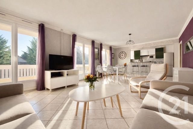 Appartement F4 à vendre - 4 pièces - 80.21 m2 - LIVRY GARGAN - 93 - ILE-DE-FRANCE - Century 21 Agence Du Cèdre