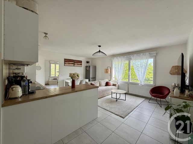 Appartement F3 à vendre - 3 pièces - 58.74 m2 - LIVRY GARGAN - 93 - ILE-DE-FRANCE - Century 21 Agence Du Cèdre