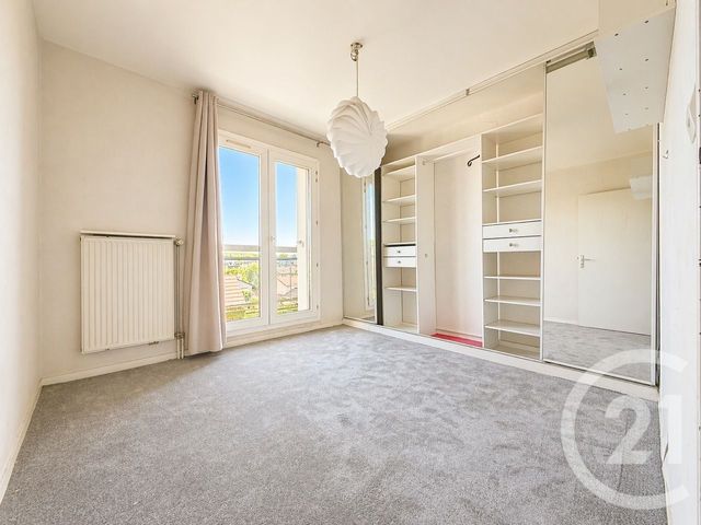 Appartement Duplex à vendre - 4 pièces - 80.22 m2 - LIVRY GARGAN - 93 - ILE-DE-FRANCE - Century 21 Agence Du Cèdre