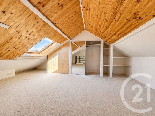 Appartement Duplex à vendre - 4 pièces - 80.22 m2 - LIVRY GARGAN - 93 - ILE-DE-FRANCE - Century 21 Agence Du Cèdre