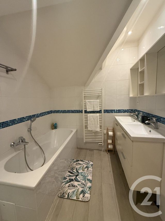 maison à louer - 4 pièces - 75.0 m2 - VILLEPARISIS - 77 - ILE-DE-FRANCE - Century 21 Agence Du Cèdre