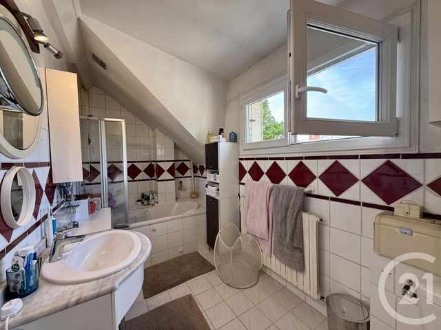 maison à vendre - 5 pièces - 101.72 m2 - LIVRY GARGAN - 93 - ILE-DE-FRANCE - Century 21 Agence Du Cèdre