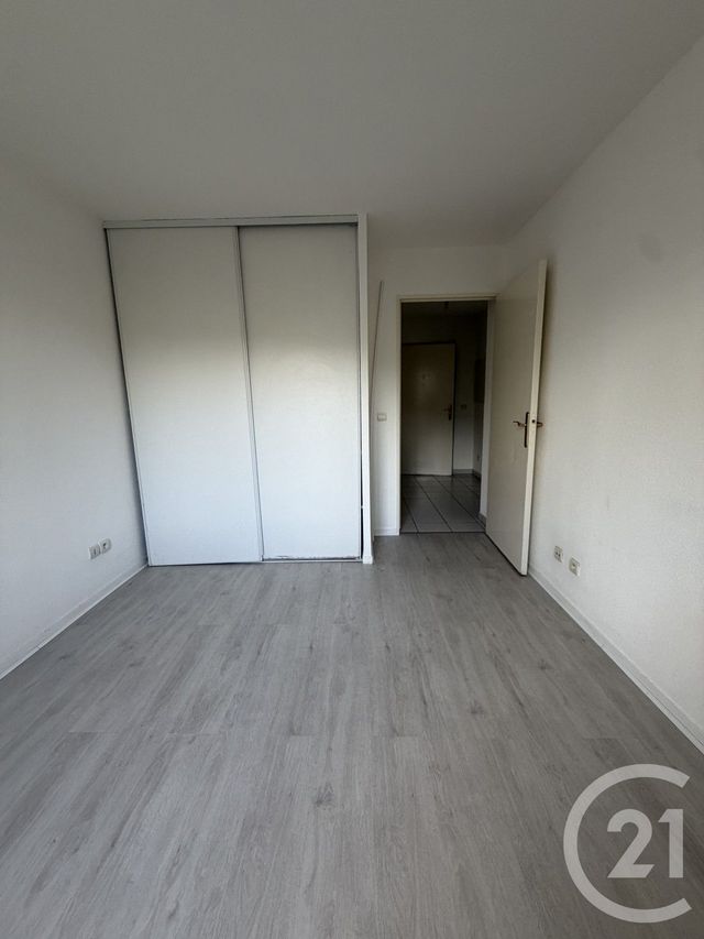 Appartement F2 à louer - 2 pièces - 45.73 m2 - DUGNY - 93 - ILE-DE-FRANCE - Century 21 Agence Du Cèdre