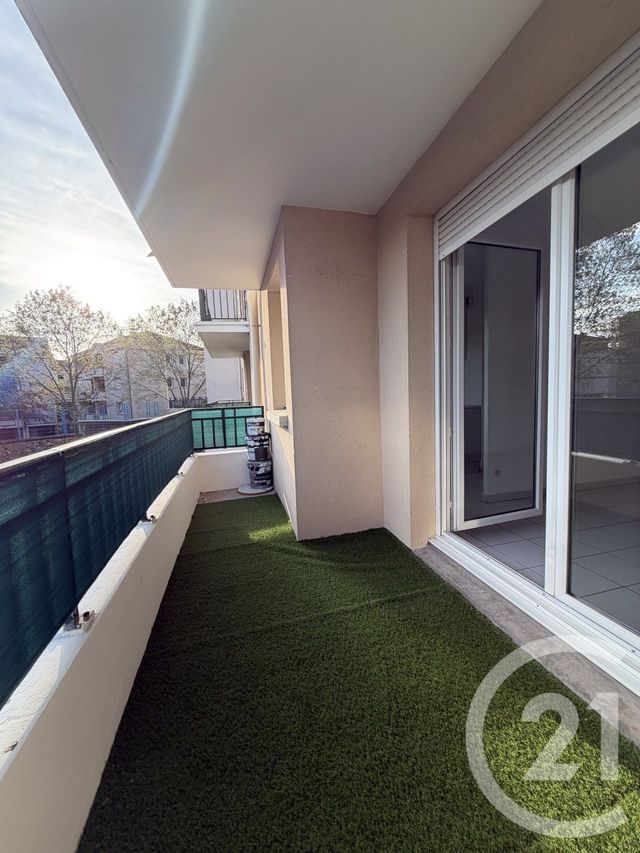 Appartement F2 à louer - 2 pièces - 45.73 m2 - DUGNY - 93 - ILE-DE-FRANCE - Century 21 Agence Du Cèdre