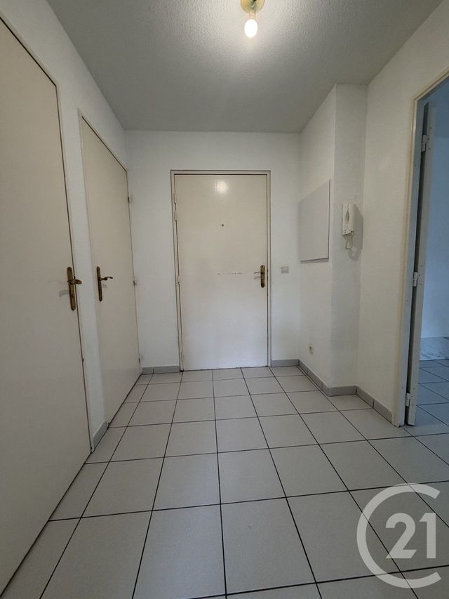 Appartement F2 à louer - 2 pièces - 45.73 m2 - DUGNY - 93 - ILE-DE-FRANCE - Century 21 Agence Du Cèdre