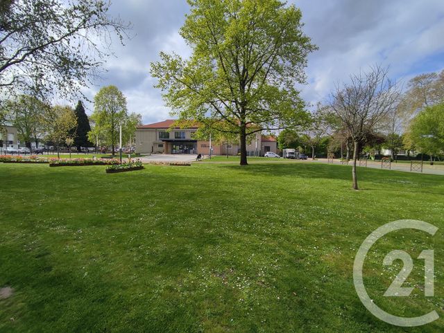 Appartement F3 à vendre - 3 pièces - 68.25 m2 - LIVRY GARGAN - 93 - ILE-DE-FRANCE - Century 21 Agence Du Cèdre