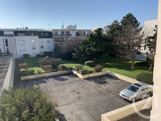 Appartement F3 à louer - 3 pièces - 71.65 m2 - LIVRY GARGAN - 93 - ILE-DE-FRANCE - Century 21 Agence Du Cèdre