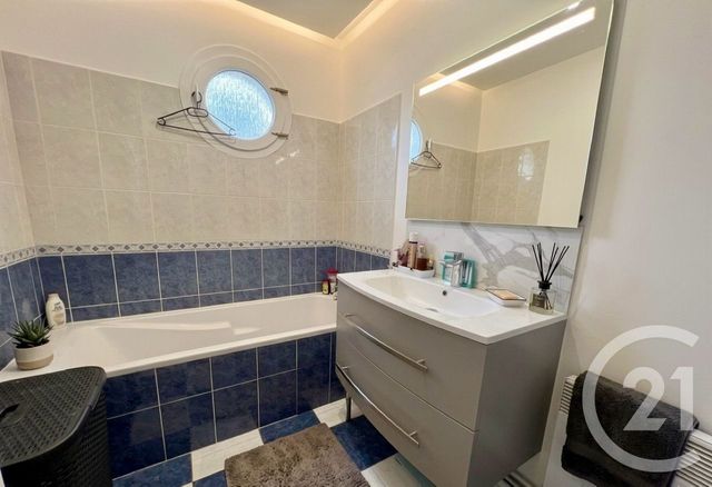 maison à vendre - 5 pièces - 107.0 m2 - LIVRY GARGAN - 93 - ILE-DE-FRANCE - Century 21 Agence Du Cèdre
