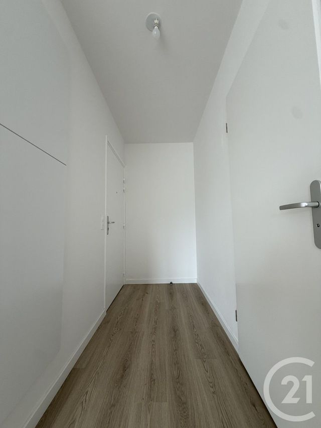 Appartement F2 à louer - 2 pièces - 44.2 m2 - MONTFERMEIL - 93 - ILE-DE-FRANCE - Century 21 Agence Du Cèdre