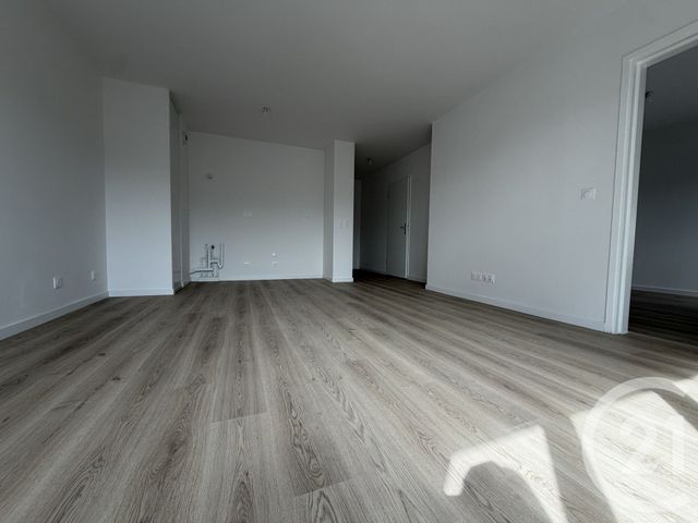 Appartement F2 à louer - 2 pièces - 44.2 m2 - MONTFERMEIL - 93 - ILE-DE-FRANCE - Century 21 Agence Du Cèdre