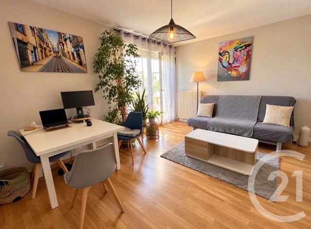 Appartement à vendre - 2 pièces - 38.7 m2 - LIVRY GARGAN - 93 - ILE-DE-FRANCE - Century 21 Agence Du Cèdre
