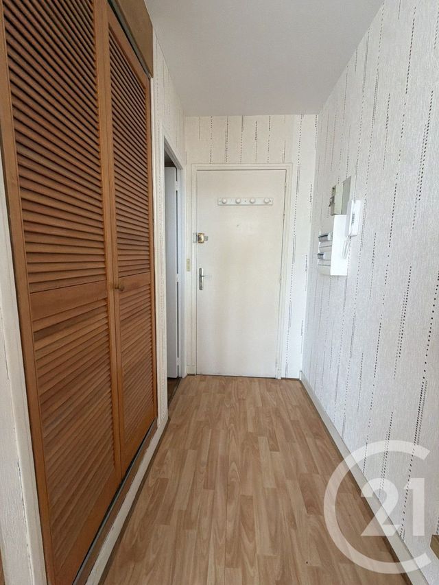 Appartement F1 à louer - 1 pièce - 24.38 m2 - LIVRY GARGAN - 93 - ILE-DE-FRANCE - Century 21 Agence Du Cèdre
